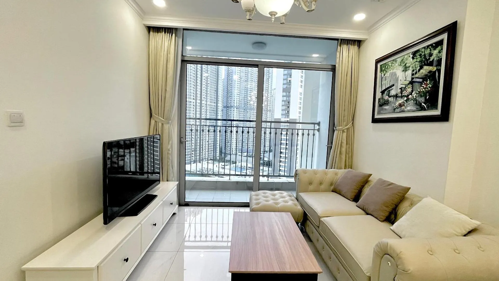 Vinhomes Luxury Residence At Binh Thanh - Luna Landmark Apartment Ho Chi Minh City 0*,  Vietnam