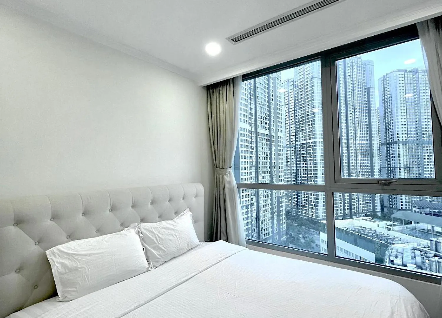 Vinhomes Luxury Residence At Binh Thanh - Luna Landmark Apartment Ho Chi Minh City