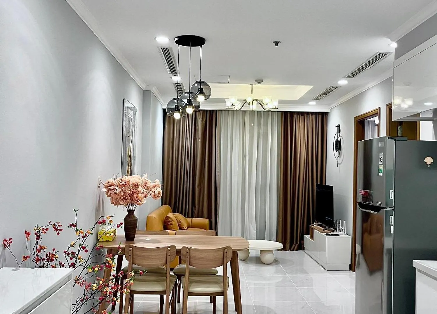 Vinhomes Luxury Residence At Binh Thanh - Luna Landmark Apartment Ho Chi Minh City Vietnam